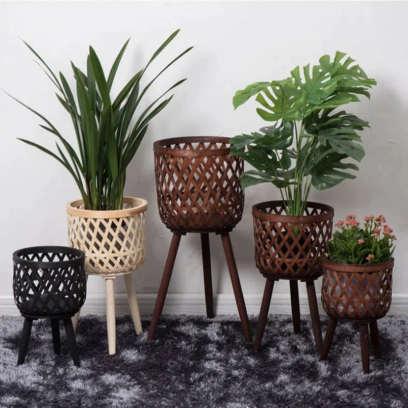 Hand-woven rattan flower pot for green plants