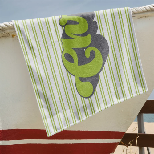 Personalised retro striped beach towel hippie style - vue 5 sur 5