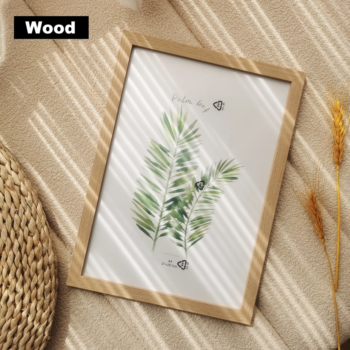 Decorative wooden photo frame for hanging or standing - vue 5 sur 10