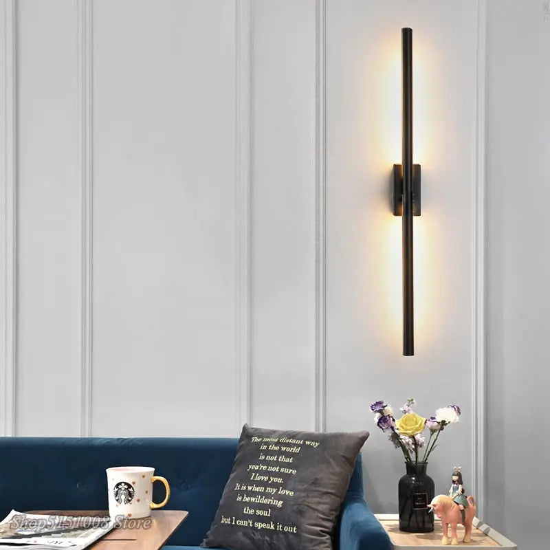 Simple modern linear tube LED up and down wall light - vue 3 sur 5
