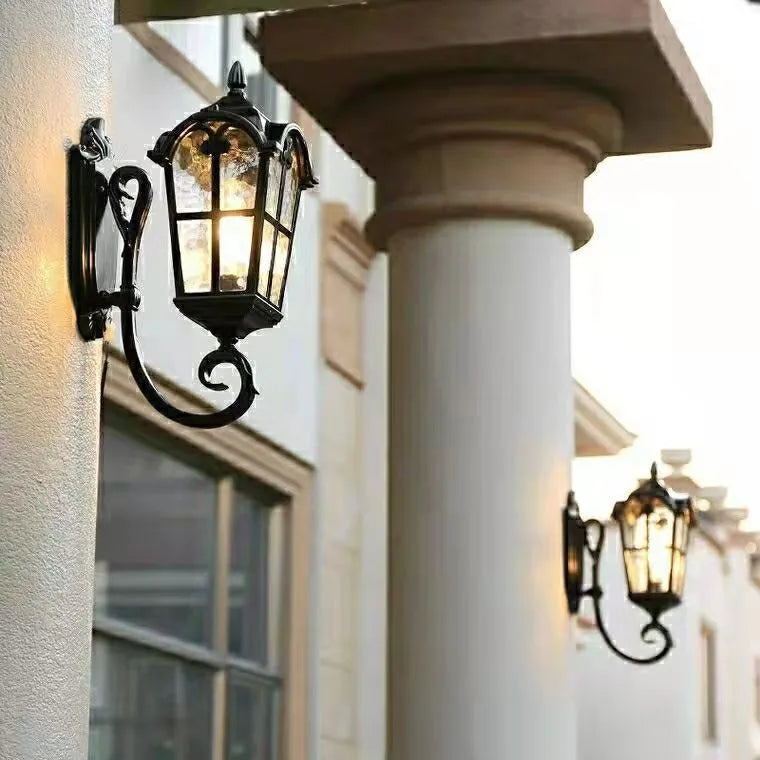 Vintage aluminium LED wall light for garden and outdoor