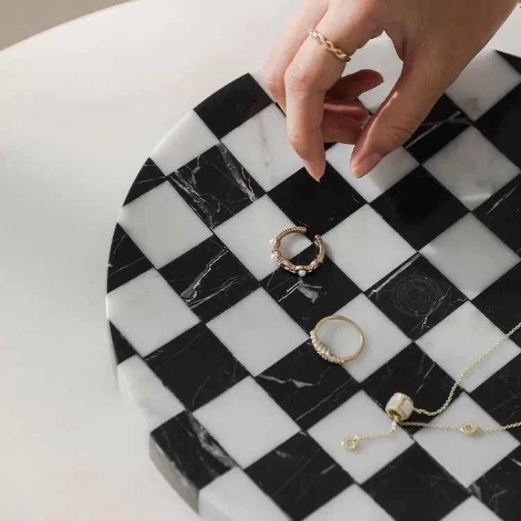 Nordic style marble tray with chessboard pattern luxury home decor - vue 5 sur 6