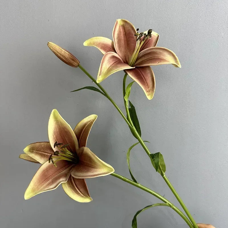 Artificial lily branch floral decoration for interiors - vue 5 sur 11