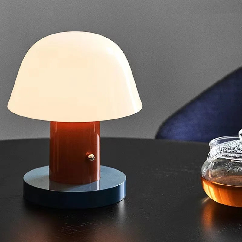 Danish retro table lamp with warm and decorative ambience
