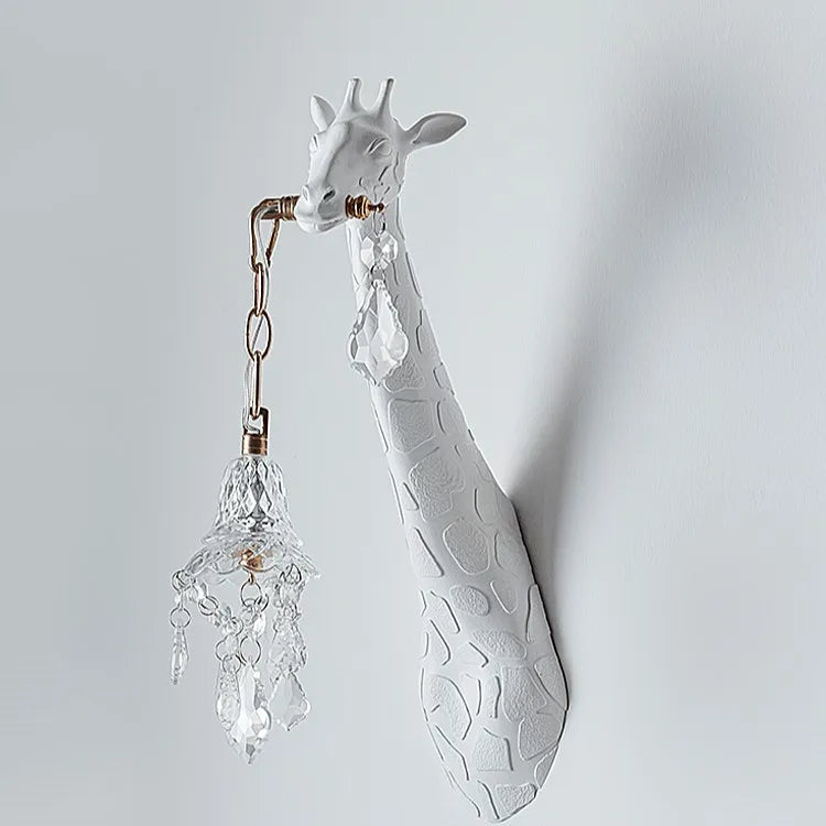 decorative LED resin and crystal giraffe wall light - vue 4 sur 7
