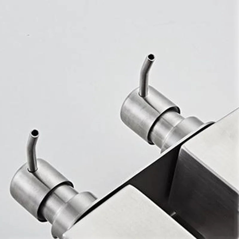 stainless steel accessories for modern soap dispensers - vue 4 sur 12