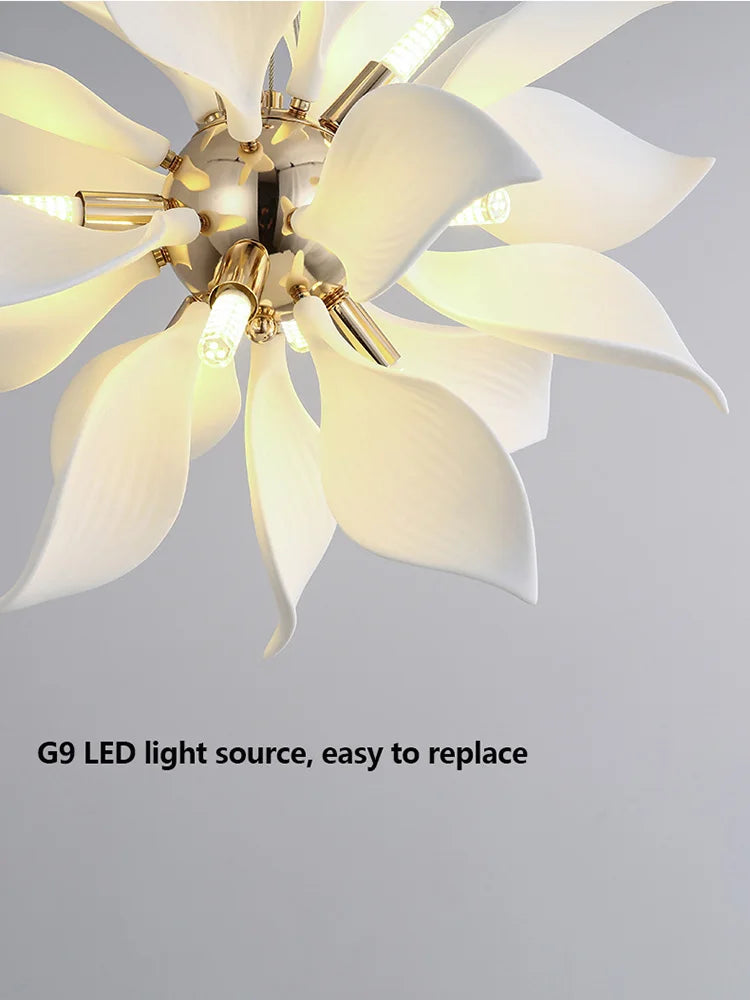 Square ceramic chandelier with hanging flower petals - vue 5 sur 14