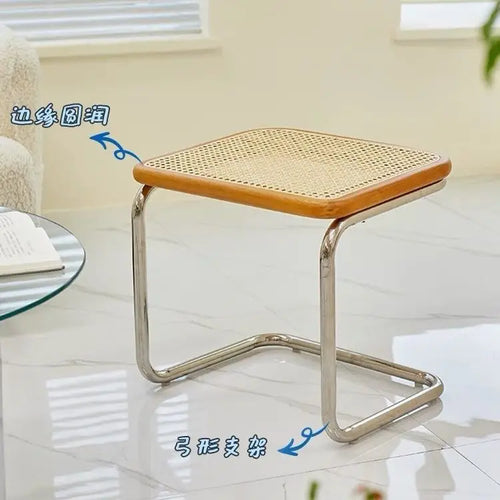 low stool in old Japanese-style rattan for living room or entrance - vue 9 sur 11