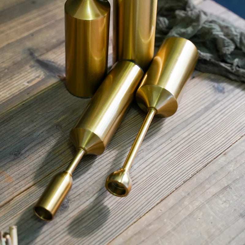 Gold plated metal candle holder for weddings and elegant decoration - vue 5 sur 15