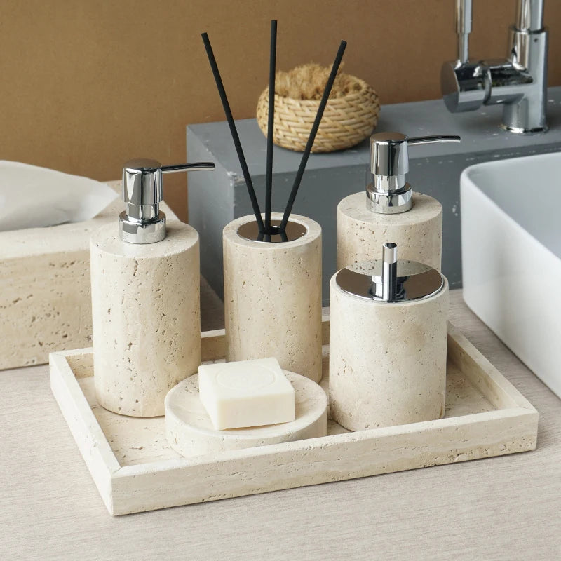 ensemble accessoires salle de bain en travertin beige naturel - vue 3 sur 28
