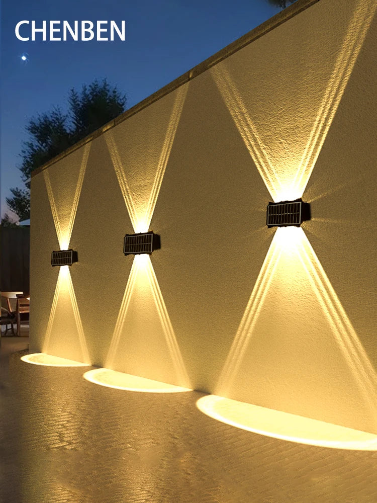 Waterproof solar wall light for decorative outdoor lighting - vue 2 sur 11