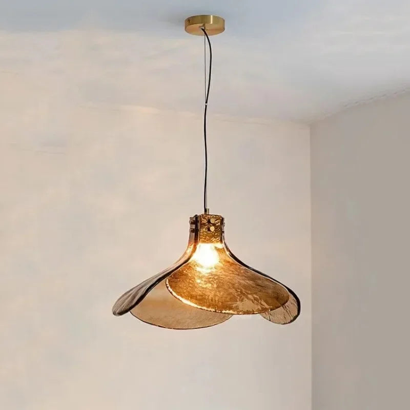 Creative and luxurious glass LED pendant light