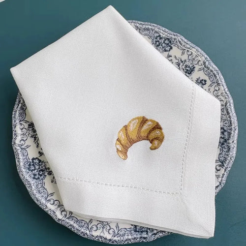 Embroidered linen napkin with croissant motif, customisable - vue 2 sur 7