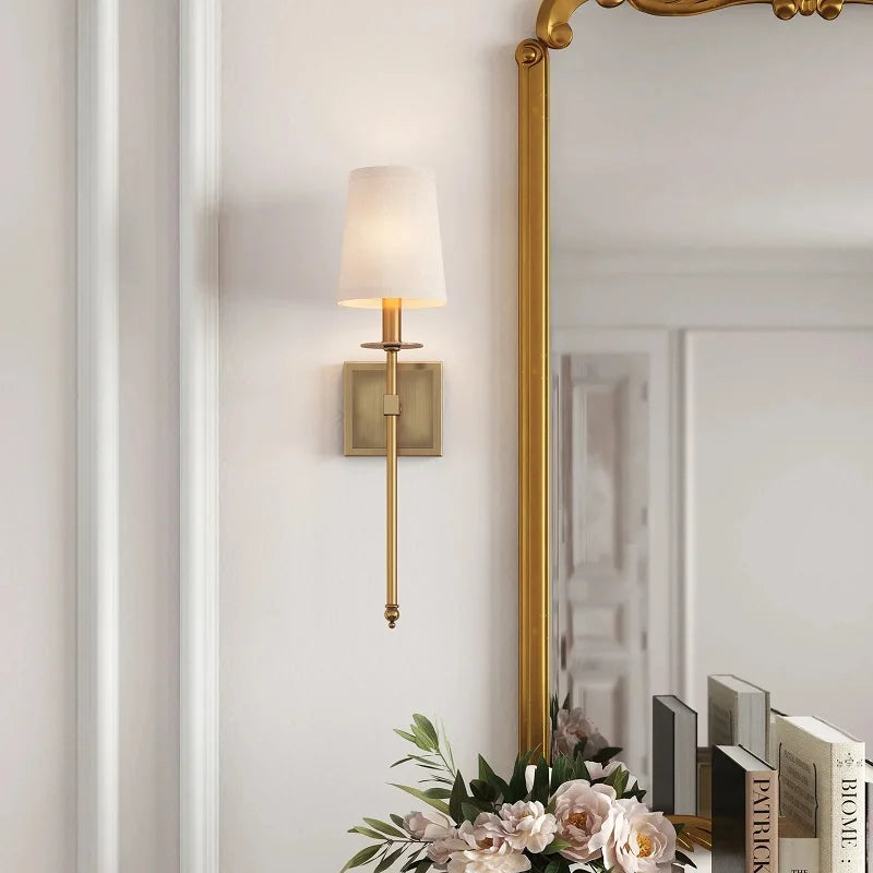 Elegant long shade iron wall light for interiors - vue 7 sur 7