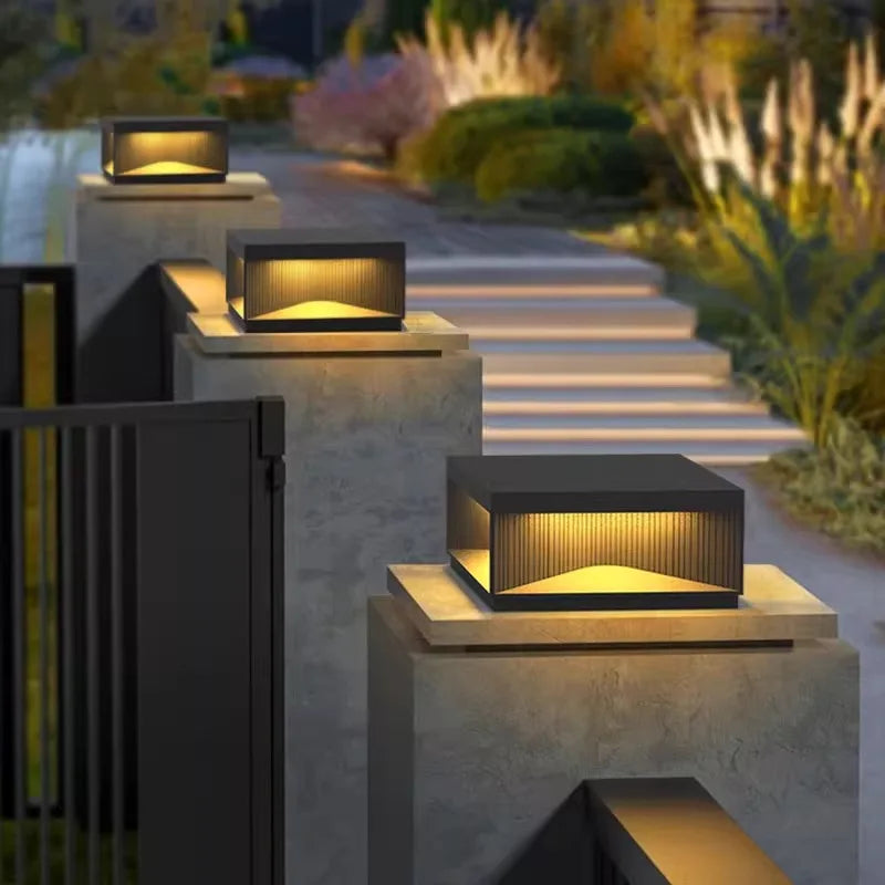 Waterproof LED lamp for decorative outdoor lighting