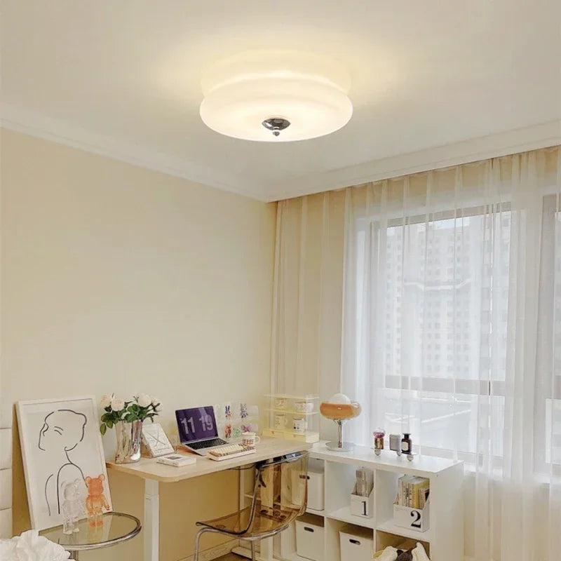 designer glass ceiling light for elegant modern lighting - vue 3 sur 10
