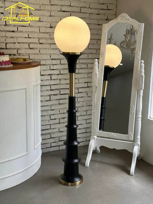 Medieval style LED floor lamp for modern interiors - vue 3 sur 8