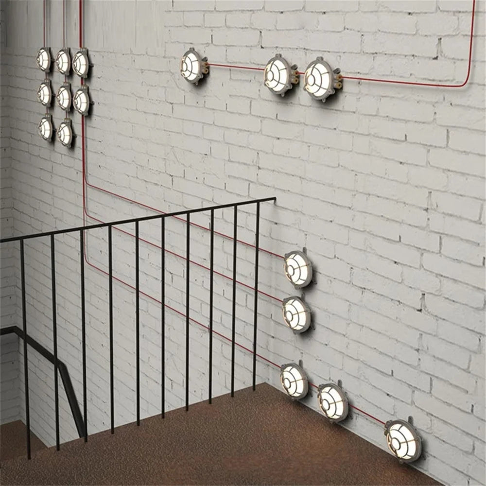Vintage industrial outdoor wall light waterproof iron and glass - vue 4 sur 6