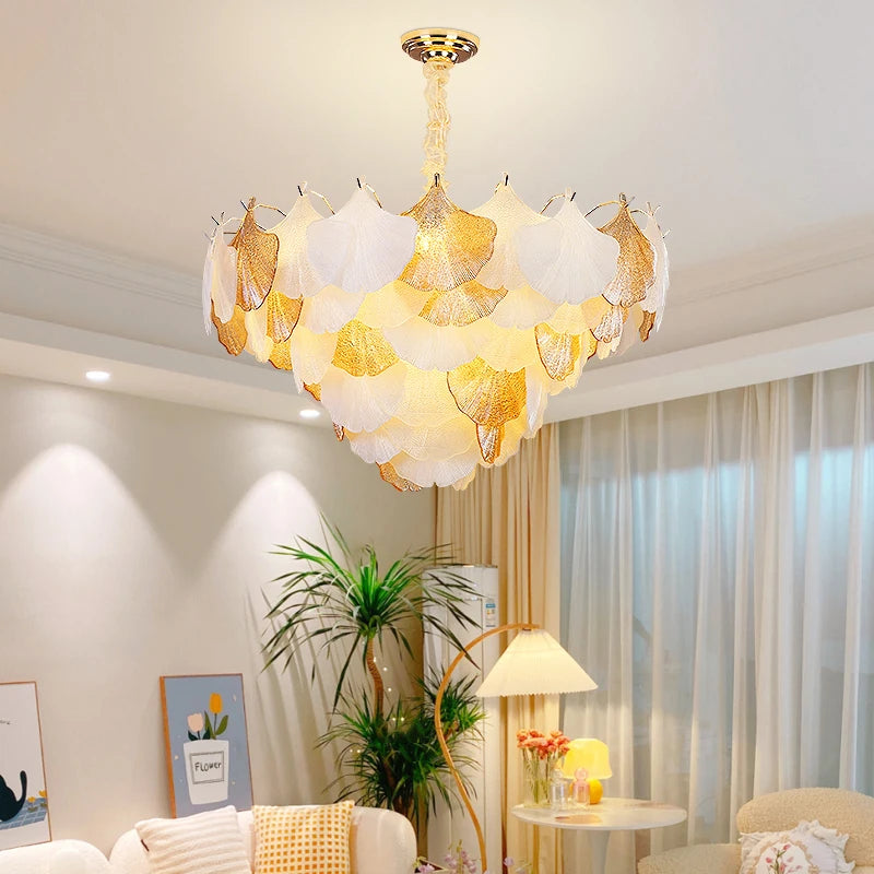 Shell glass chandelier for a romantic and elegant atmosphere