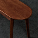 elegant and versatile bench for a refined and comfortable interior