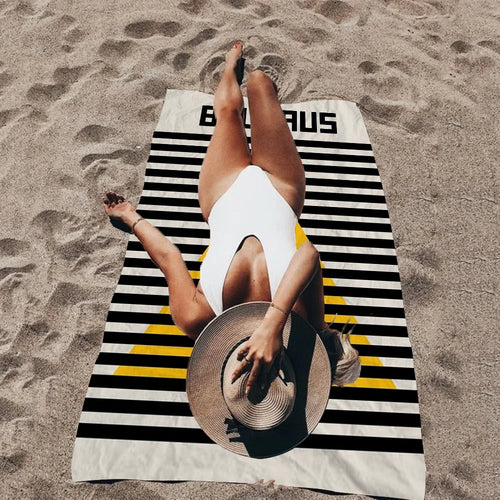 Serviette de plage bauhaus motifs géométriques séchage rapide - vue 5 sur 6