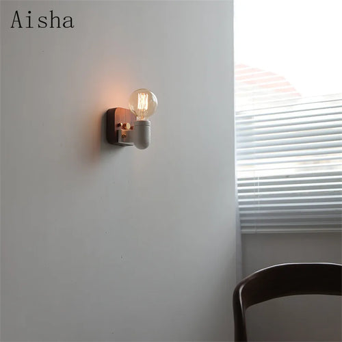 Vintage walnut wall light with pull switch - vue 5 sur 9