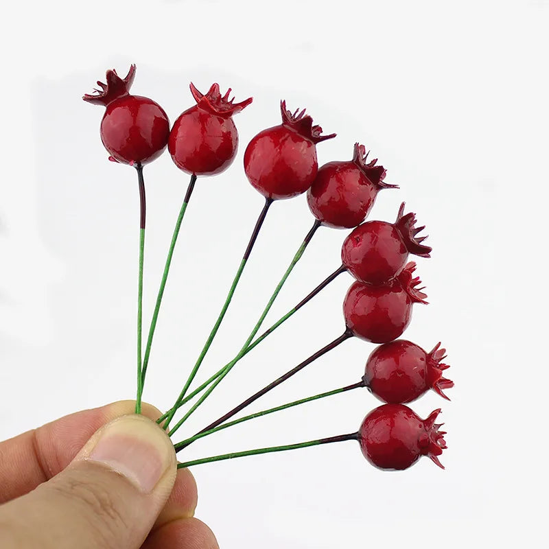 Set of 10 artificial berries for DIY wreaths