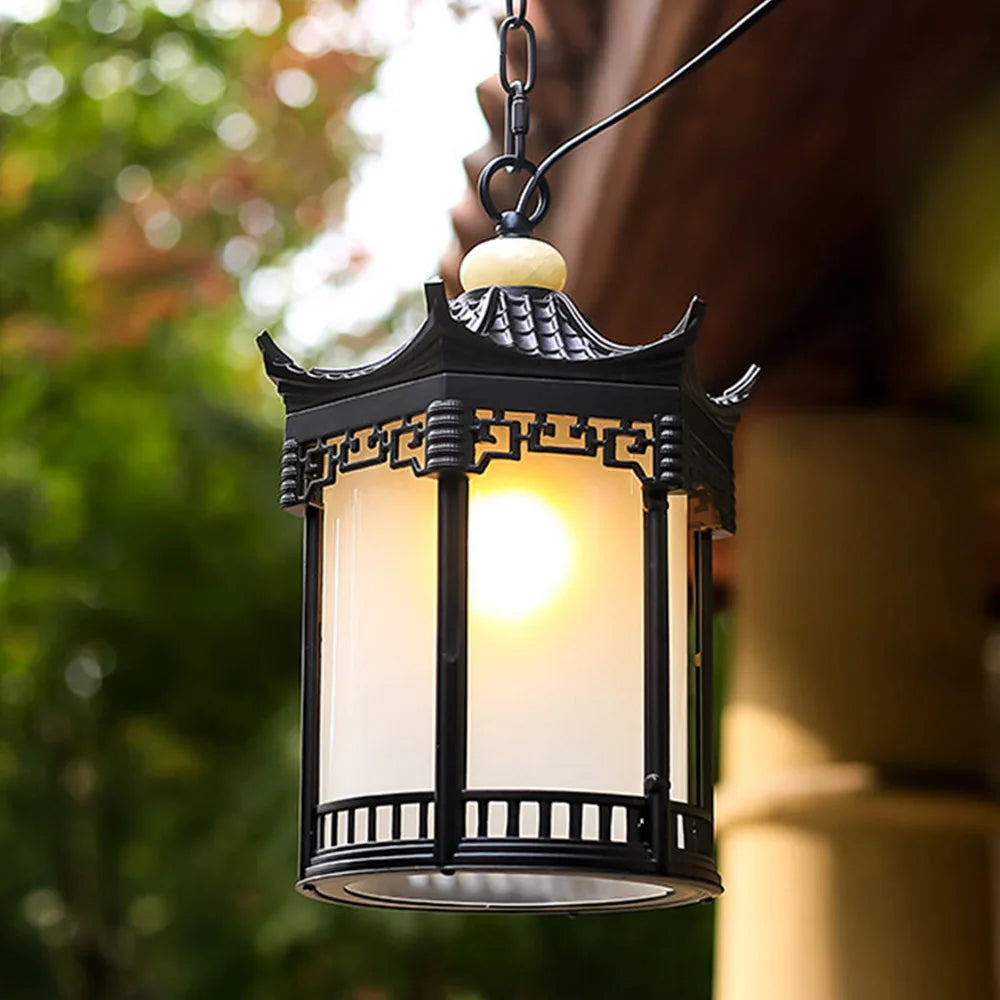 Vintage European outdoor ceiling light for garden and balcony - vue 10 sur 10