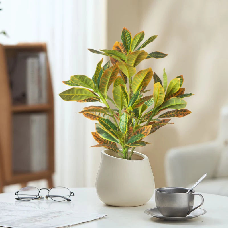 Artificial ficus tree for indoor or outdoor decoration
