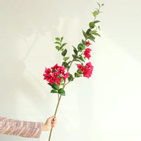 Artificial silk flowers for elegant home decoration