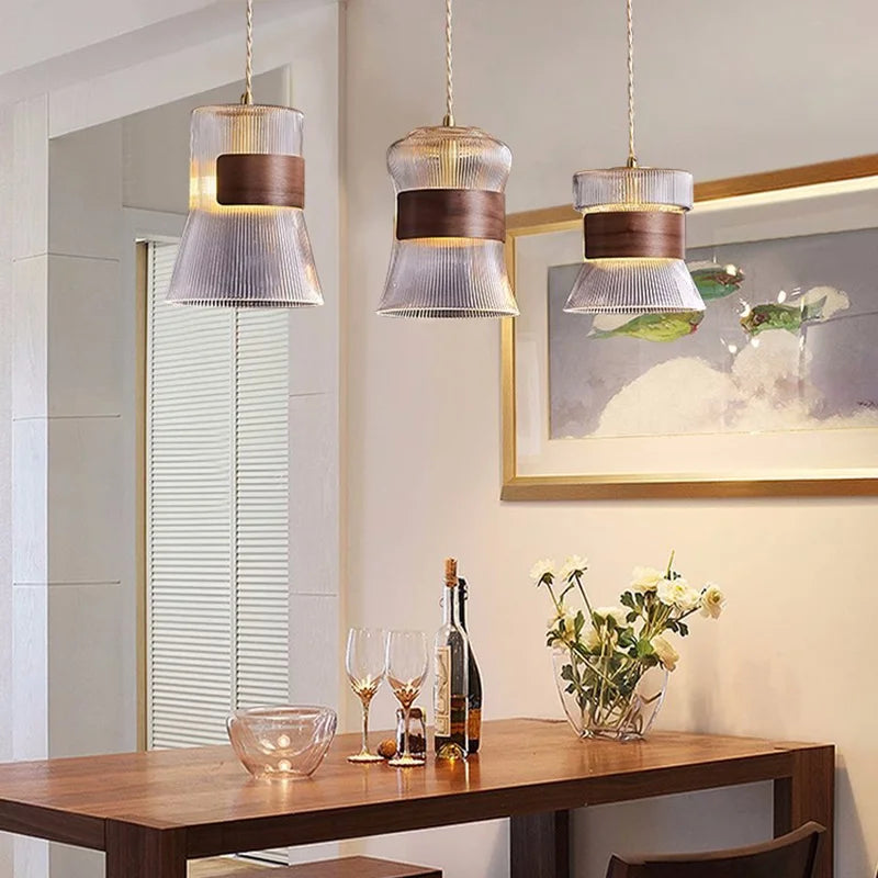 Modern nordic glass pendant light for restaurant decor - vue 3 sur 16