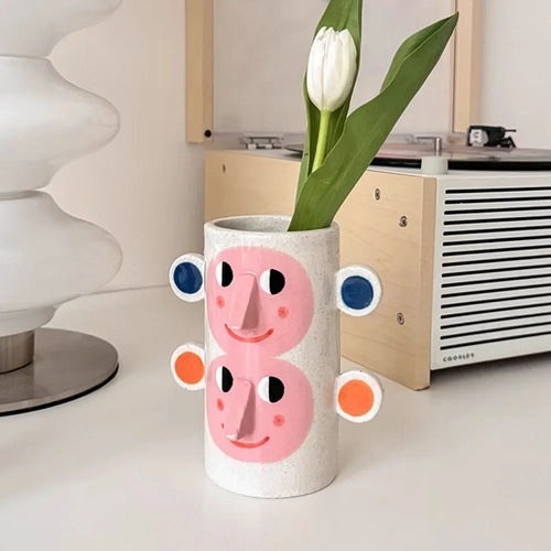 abstract ceramic vase with human face floral decoration - vue 2 sur 6