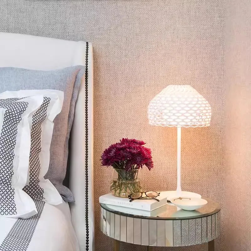 Minimalist warm LED floor lamp for interior spaces