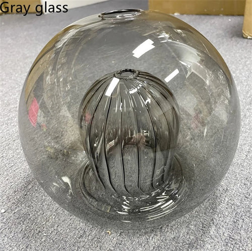 Round glass pendant light with elegant industrial style - vue 6 sur 12