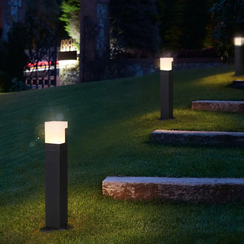 Modern waterproof outdoor lamp for garden and pathway - vue 5 sur 10