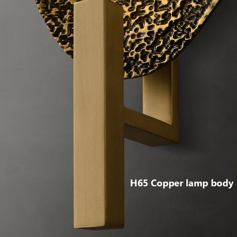 Postmodern copper wall light with LED lights - vue 6 sur 6