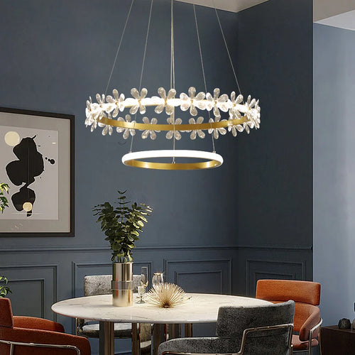 Modern crystal chandelier for stylish indoor lighting - vue 4 sur 7