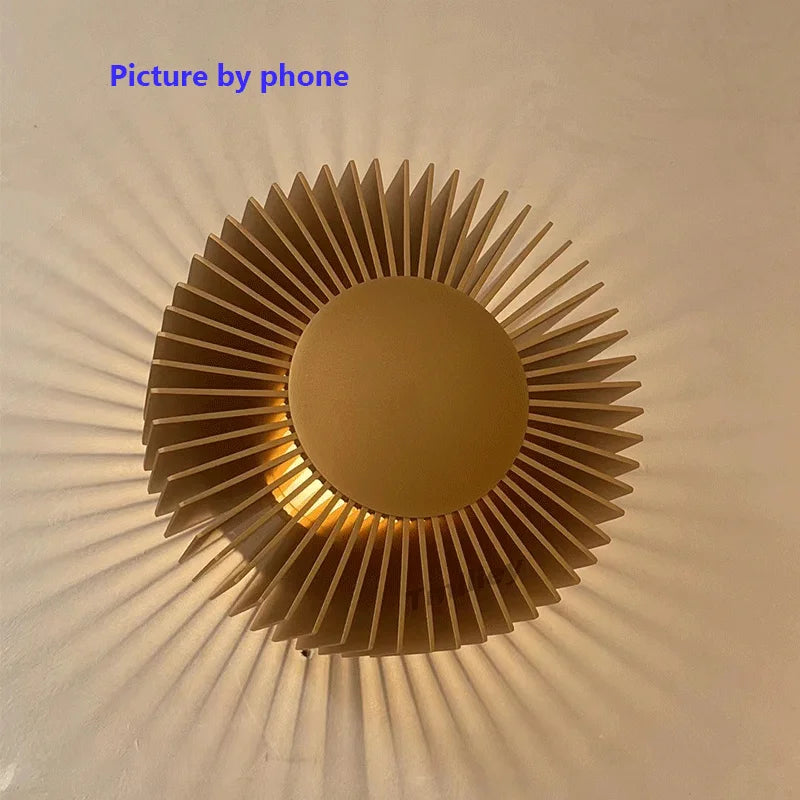 Modern black pink aluminum wall light - vue 4 sur 8