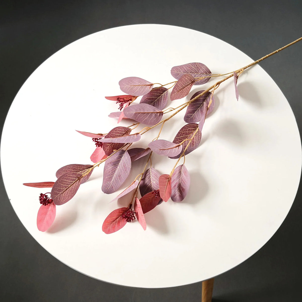 Artificial silk eucalyptus leaf branches for floral decoration - vue 7 sur 17
