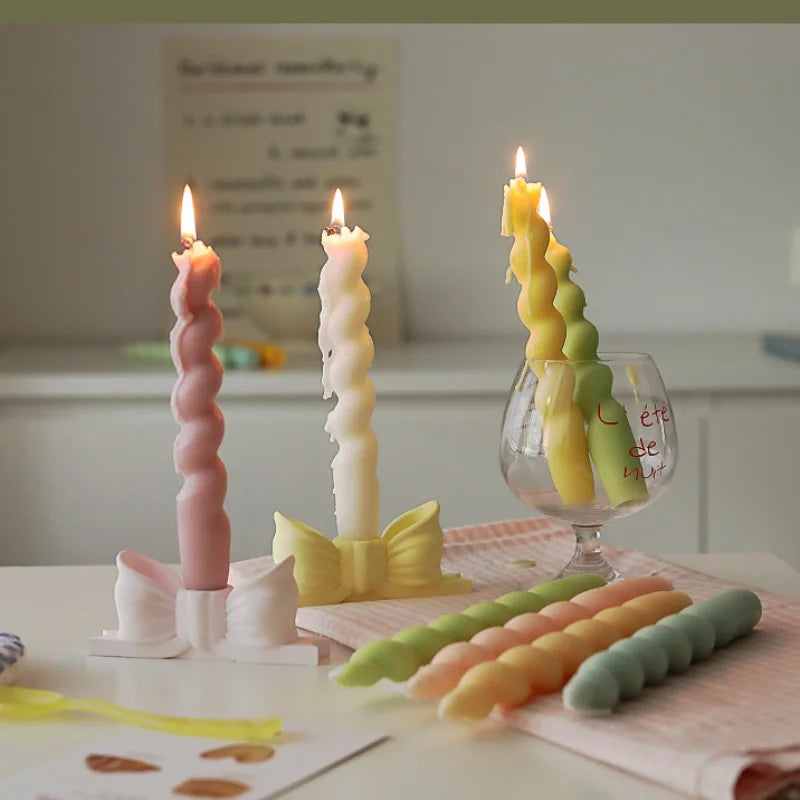 spiral aromatherapy scented candle for festive decoration - vue 4 sur 19