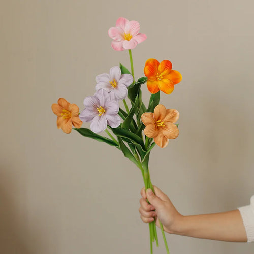 Artificial tulip flowers for wedding and garden decoration - vue 2 sur 12