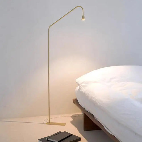 Minimalist gold long arm wall light for interior decoration - vue 6 sur 10