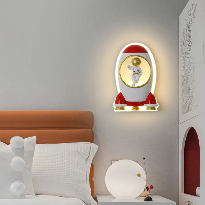 Creative rocket wall light for children's bedroom