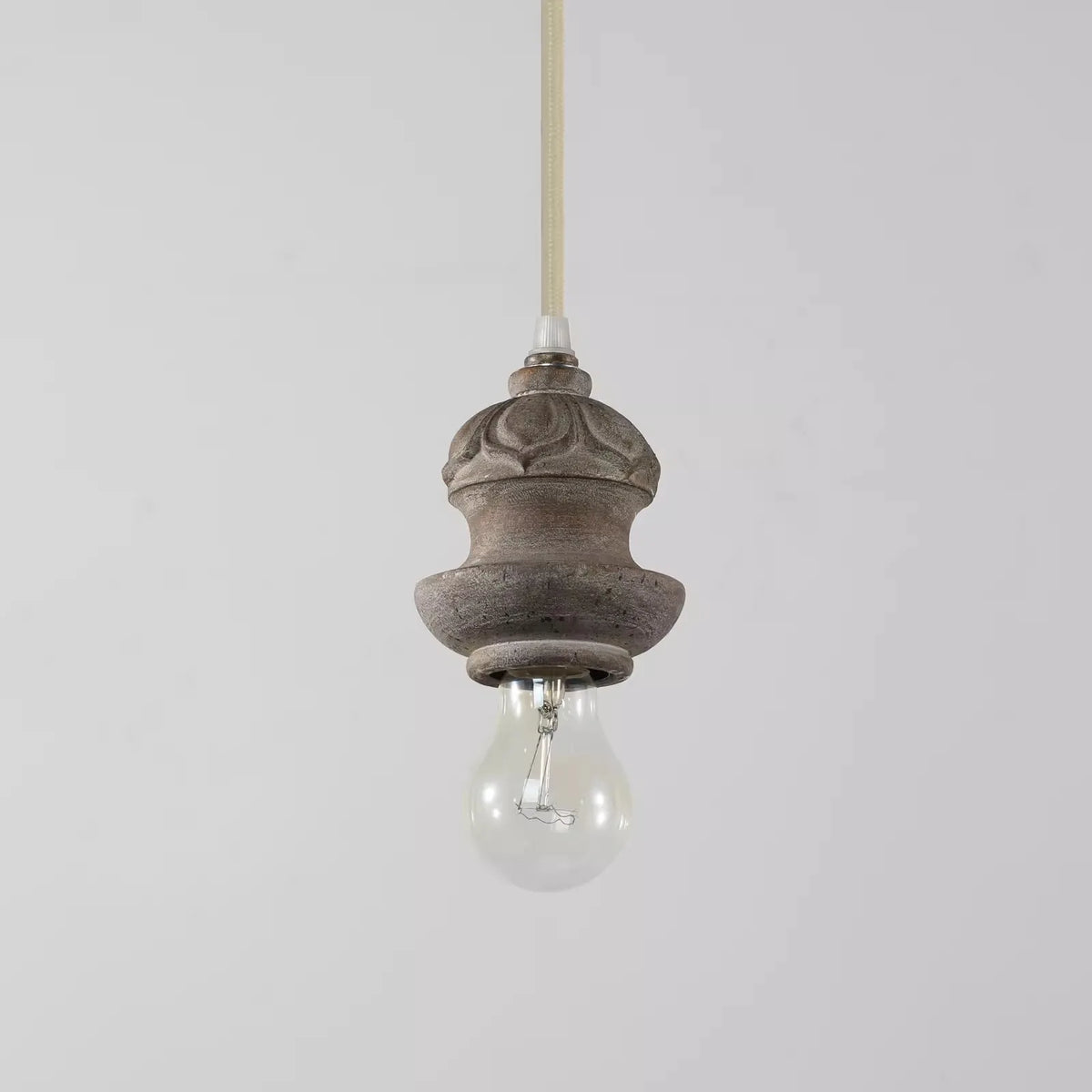 Retro country-style wood-effect pendant light for indoor use