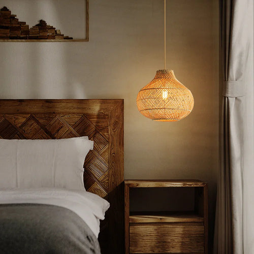 Woven rattan pendant light for creative indoor lighting - vue 4 sur 10
