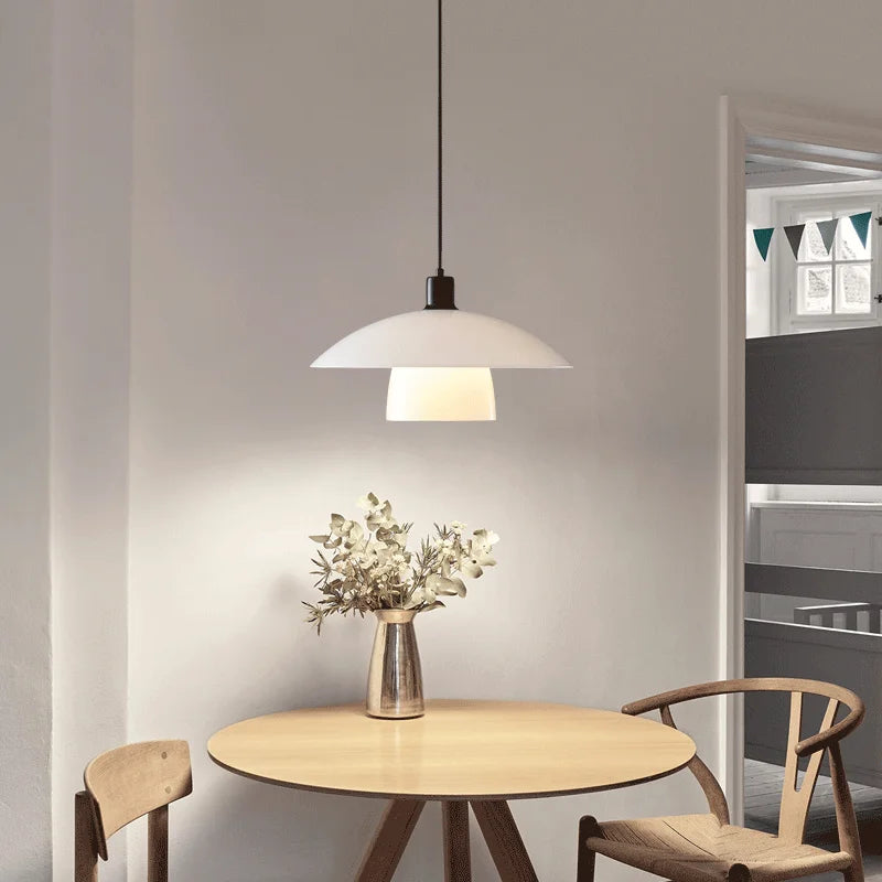 Modern LED flying saucer chandelier for hotel, bar and creative interiors