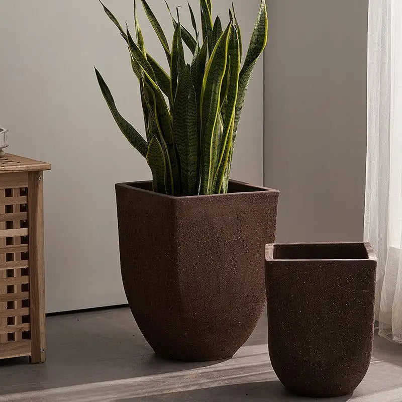 Square clay flower pot for outdoor garden with breathable plants - vue 5 sur 9