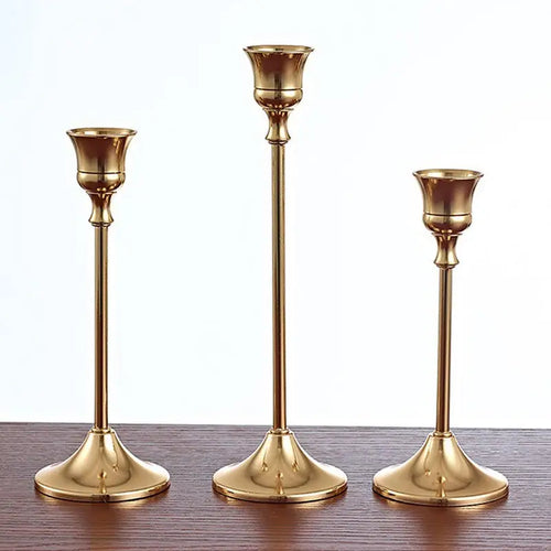 Brass gold candlestick set for festive decorations - vue 5 sur 26