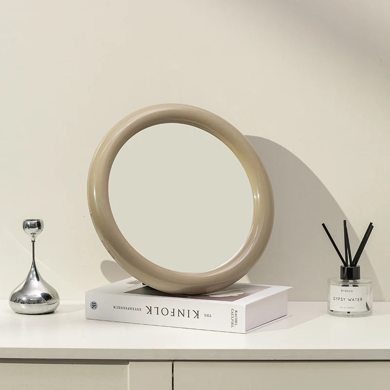 Simple and elegant nordic round makeup mirror - vue 5 sur 11