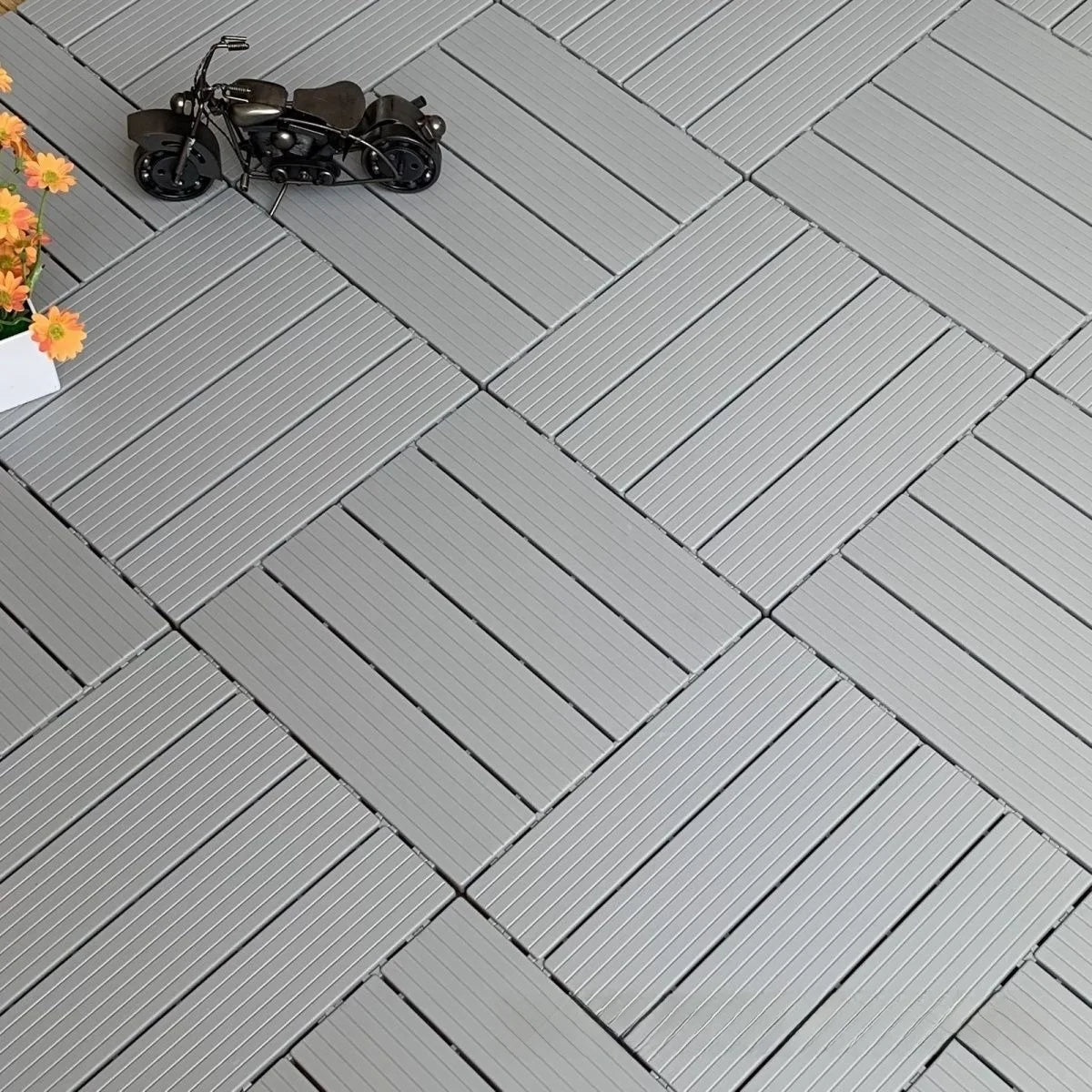 Interlocking PVC decking boards wood effect outdoor 30 cm